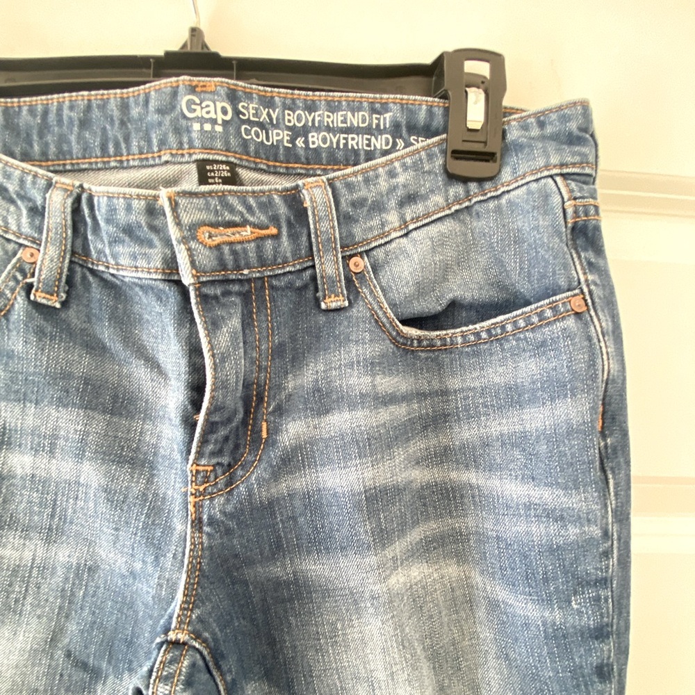 GAP Boyfriend ripped jeans